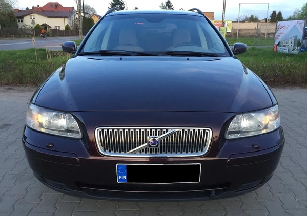 Volvo V70 cena 19900 przebieg: 366000, rok produkcji 2005 z Jedwabne małe 191